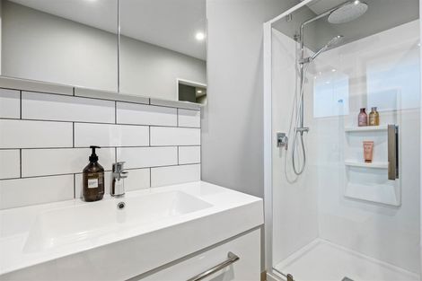 Photo of property in 5 Bulman Place, Casebrook, Christchurch, 8051