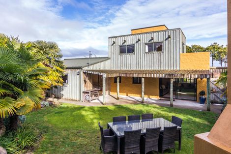 Photo of property in 6 Astelia Way, Waipahihi, Taupo, 3330