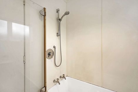 Photo of property in 9 Whakawhiti Street, Marfell, New Plymouth, 4310