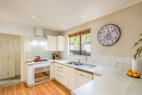 Photo of property in 546a Stokes Valley Road, Stokes Valley, Lower Hutt, 5019