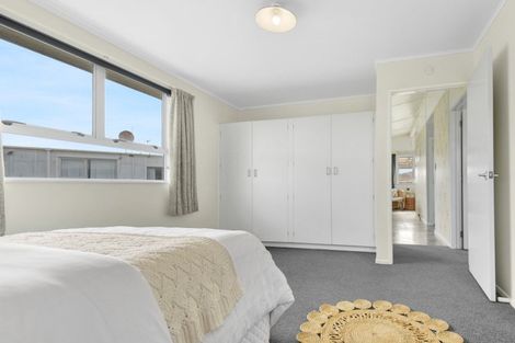 Photo of property in 4 Coleman Avenue, Waverley, 4591