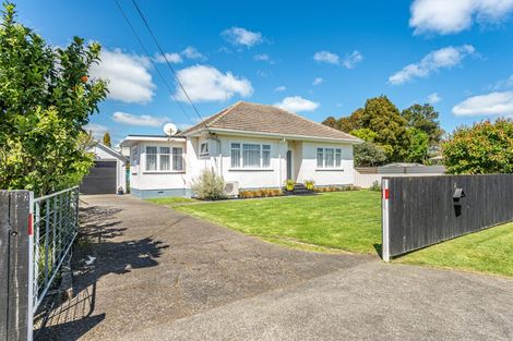Photo of property in 2 Hodge Place, Aramoho, Whanganui, 4500