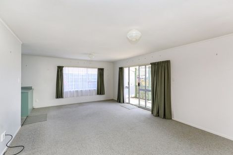 Photo of property in 1/6 Wicklow Place, Bell Block, New Plymouth, 4312
