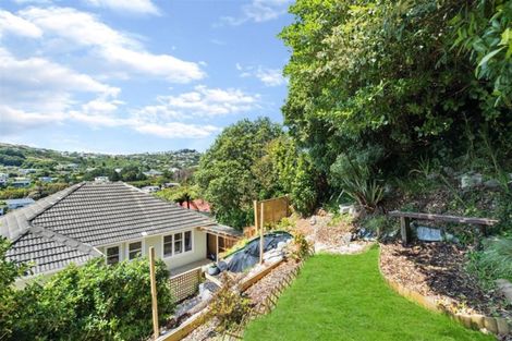 Photo of property in 73 Bassett Road, Johnsonville, Wellington, 6037