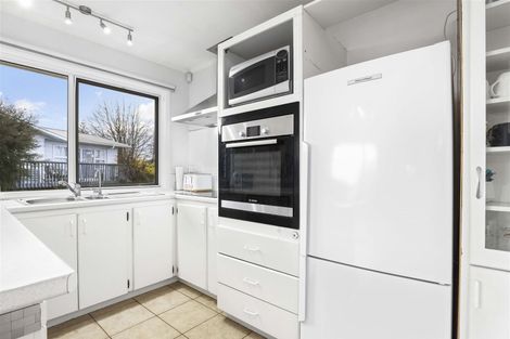 Photo of property in 70 Pohutukawa Drive, Pukete, Hamilton, 3200