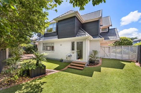 Photo of property in 1/10 Military Road, Boulcott, Lower Hutt, 5010