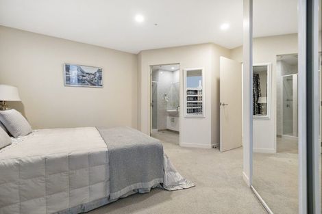 Photo of property in 31/12 Maunganui Road, Mount Maunganui, 3116