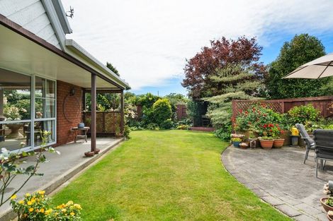 Photo of property in 32 Townshend Crescent, Halswell, Christchurch, 8025