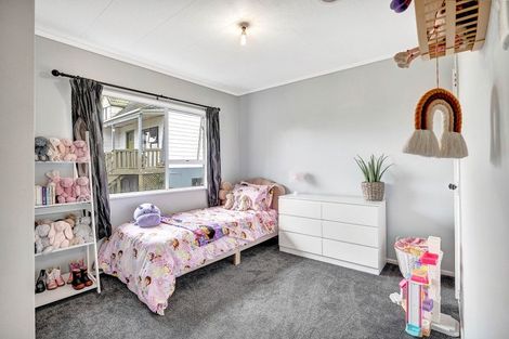 Photo of property in 1263 Egmont Road, Egmont Village, New Plymouth, 4372