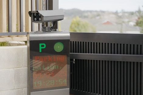 Photo of property in 42 Captain Scott Road, Glen Eden, Auckland, 0602