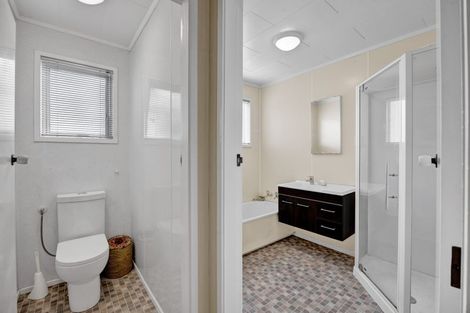 Photo of property in 44 Fulford Street, New Plymouth, 4310