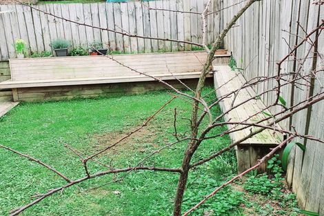 Photo of property in 55 Donald Street, Stanmore Bay, Whangaparaoa, 0932