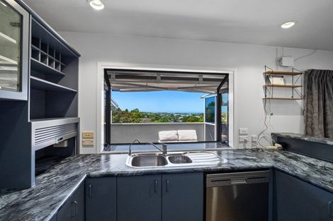 Photo of property in 1/311 Glenfield Road, Glenfield, Auckland, 0629