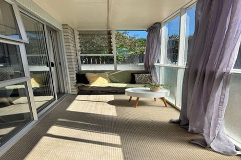 Photo of property in 2/42 Matua Road, Matua, Tauranga, 3110