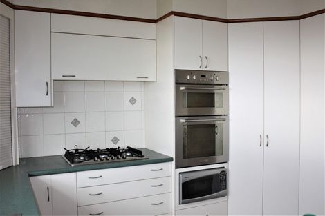 Photo of property in 146 Easther Crescent, Kew, Dunedin, 9012