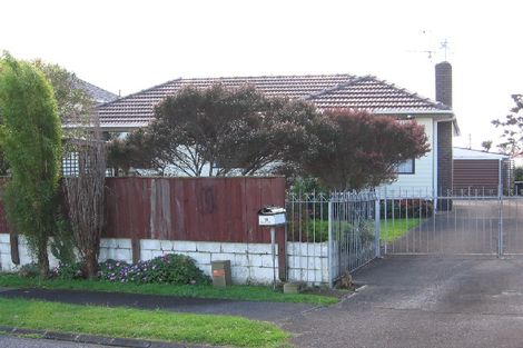 Photo of property in 10 Dale Crescent, Pakuranga, Auckland, 2010