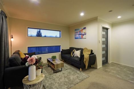 Photo of property in 52 Shillingford Boulevard, Rolleston, 7615