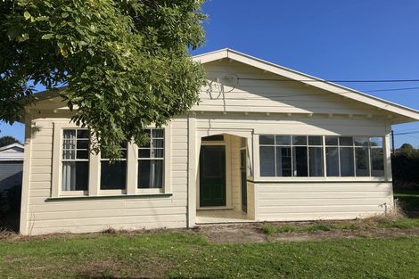 Photo of property in 52 Tyndall Street, Pahiatua, 4910