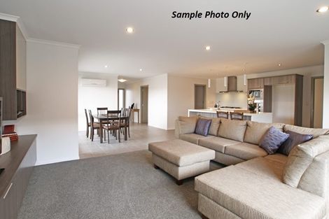 Photo of property in 5 Greenhill Crescent, Pakuranga, Auckland, 2010