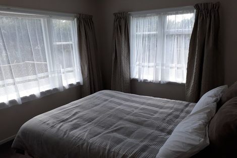 Photo of property in 32 Atmore Avenue, Otaki, 5512