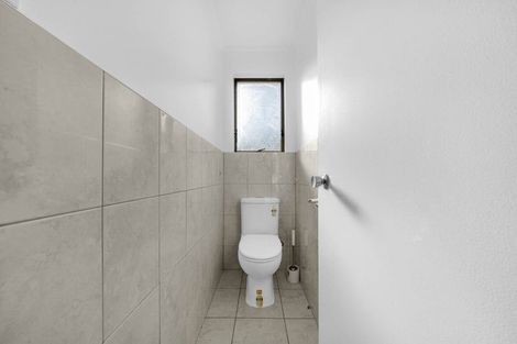 Photo of property in 6 Redcrest Avenue, Red Hill, Papakura, 2110