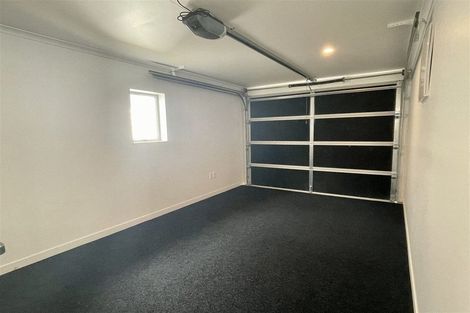 Photo of property in 271c Te Atatu Road, Te Atatu South, Auckland, 0610