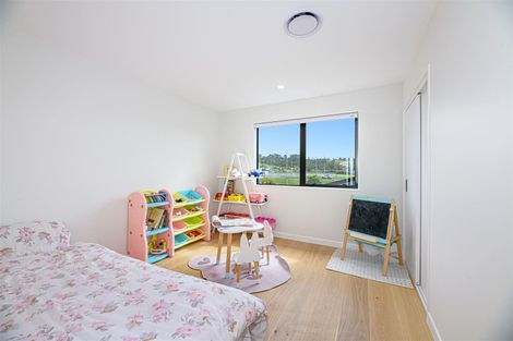 Photo of property in 45 Windlass Street, Long Bay, Auckland, 0630