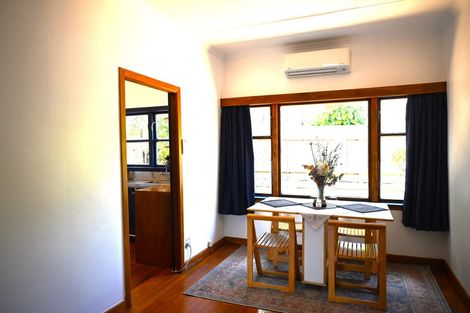 Photo of property in 87 Northland Road, Northland, Wellington, 6012