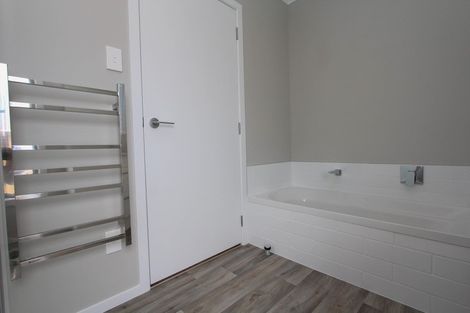 Photo of property in 2a Yorkshire Road, Silverdale, Hamilton, 3216