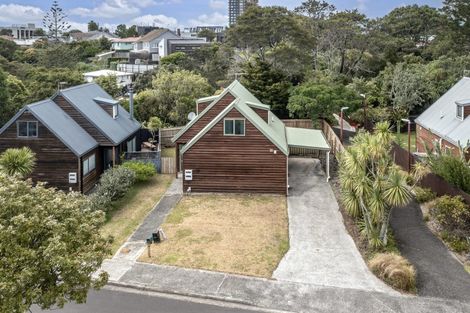 Photo of property in 19 Caspian Close, New Lynn, Auckland, 0600