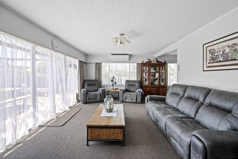 Photo of property in 39 Leicester Avenue, Tamatea, Napier, 4112