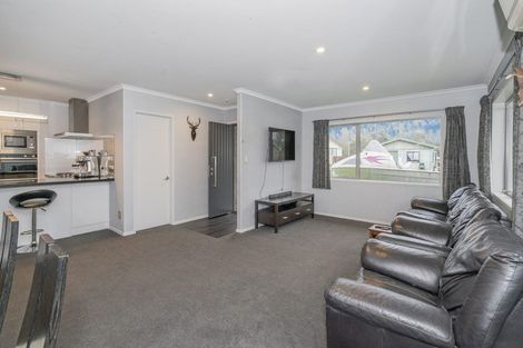 Photo of property in 36 Carina Way, Whitianga, 3510