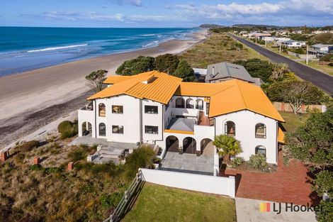 Photo of property in 65 Bway Road, Waihi Beach, 3611