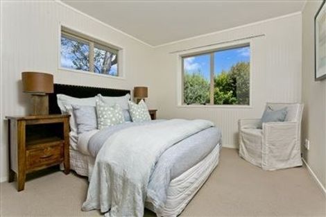 Photo of property in 1/226 Forrest Hill Road, Forrest Hill, Auckland, 0620