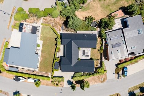 Photo of property in 7 Matipo Street, Wanaka, 9305