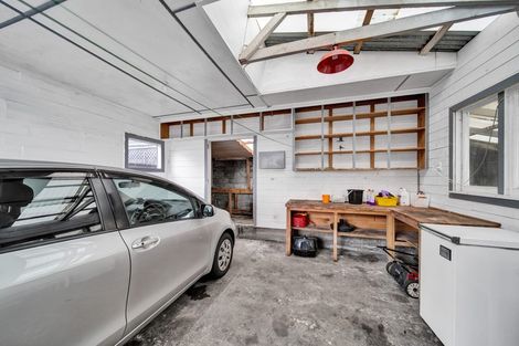 Photo of property in 16a Maire Street, Inglewood, 4330