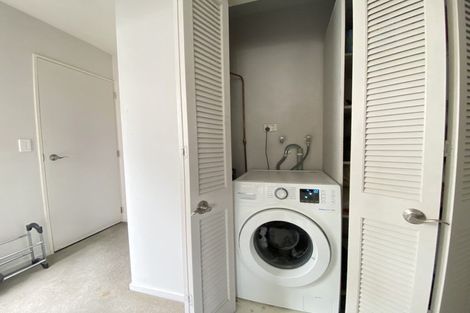 Photo of property in 14a Williams Street, Sunshine Bay, Queenstown, 9300