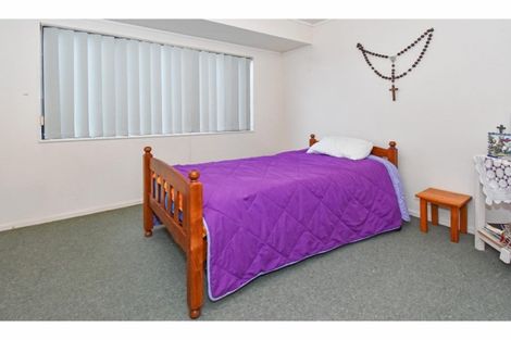 Photo of property in 14 Bohola Rise, Weymouth, Auckland, 2103