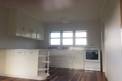 Photo of property in 55 Ocean View Road, Waihi Beach, 3611