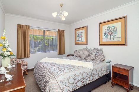 Photo of property in 2 Melia Place, Mount Maunganui, 3116
