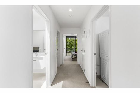 Photo of property in 4 Troop Road, Papakura, 2110