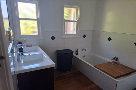 Photo of property in 492 River Road, Fairfield, Hamilton, 3214