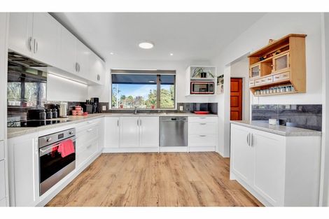 Photo of property in 3056 Coaltrack Road, Coalgate, 7673