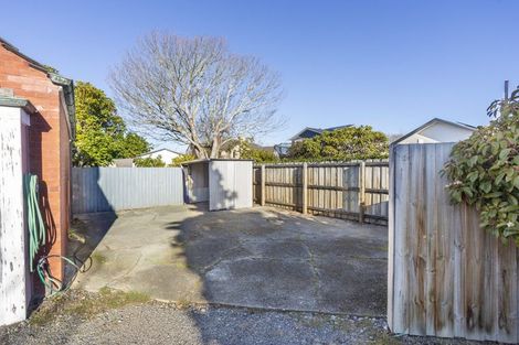 Photo of property in 64 Hamilton Avenue, Ilam, Christchurch, 8041