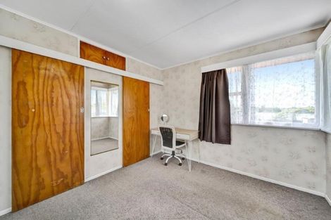 Photo of property in 2 Glasgow Street, Hawera, 4610
