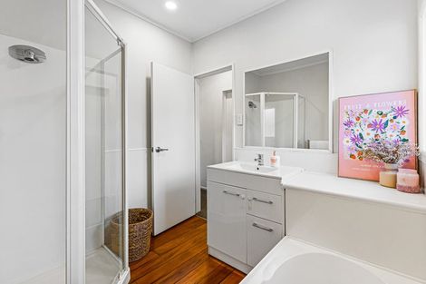 Photo of property in 1/26 Queen Street, Papakura, 2110