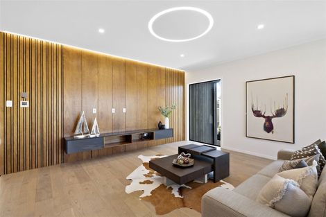 Photo of property in 49a Hart Road, Hauraki, Auckland, 0622