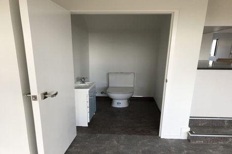 Photo of property in 1 Sophie Lane, Henderson, Auckland, 0612
