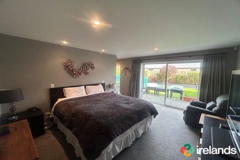 Photo of property in 23 Mokihi Gardens, Hillmorton, Christchurch, 8024