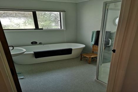 Photo of property in 92 Tosswill Road, Tahunanui, Nelson, 7011